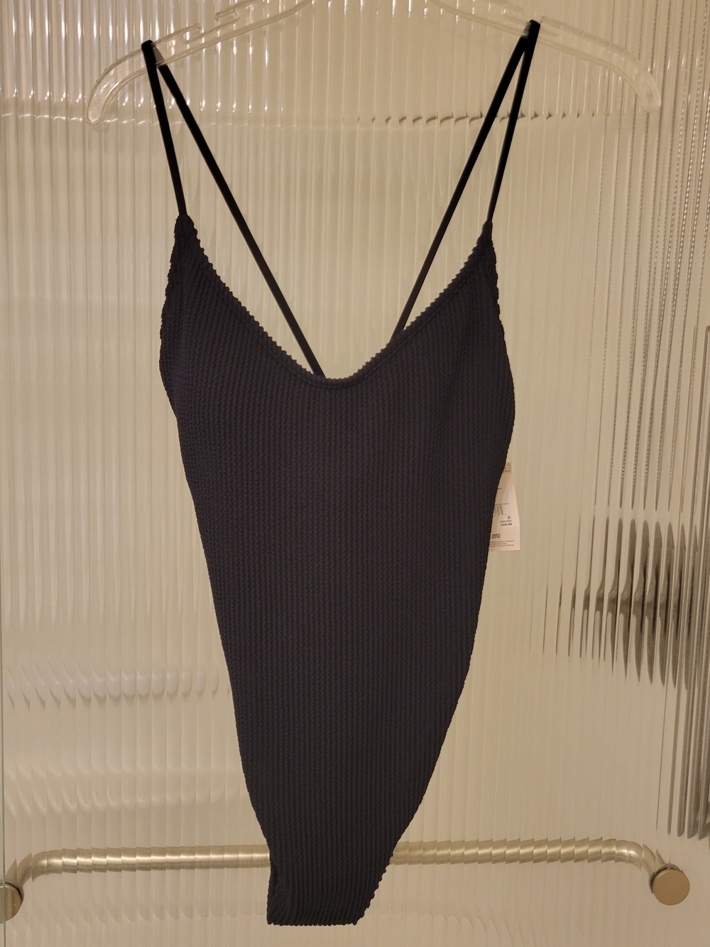 Brand new with tags DSG Textured One Piece Swimsuit Women Slze Lruns small Black
